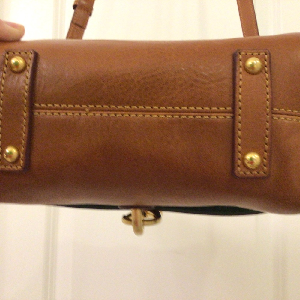 Dooney and Bourke Florentine Leather Bag - Picture 5 of 6